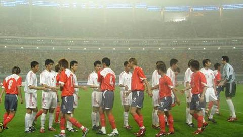 标题：韩国国奥3-0完胜马来西亚 四连胜领跑