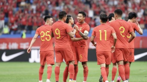 中国香港亚足1-0巴勒斯坦亚足，安永佳一剑封喉时隔65年再进亚运八强